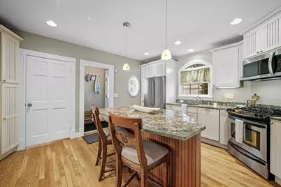 18 Nahant St, Wakefield, MA 01880 - Photo 12
