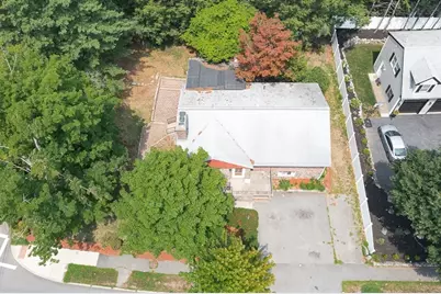 257 Cross St, Winchester, MA 01890 - Photo 2