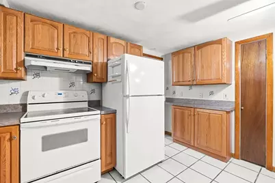 257 Cross St, Winchester, MA 01890 - Photo 28