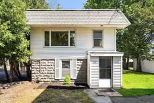 240 Montaup St, Fall River, MA 02724 - Photo 2