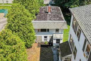 240 Montaup St, Fall River, MA 02724 - Photo 4