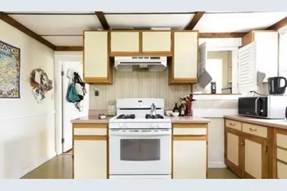 28 Cambridge Terrace #28, Cambridge, MA 02140 - Photo 6