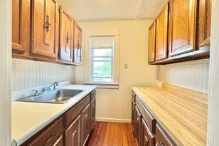 51 Rosemont St, Lowell, MA 01854 - Photo 4