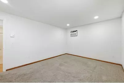 15 Houghton St #6, Worcester, MA 01604 - Photo 14
