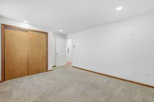 15 Houghton St, Worcester, MA 01604 - Photo 16