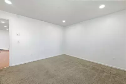 15 Houghton St #6, Worcester, MA 01604 - Photo 14