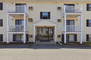 15 Houghton St, Worcester, MA 01604 - Photo 1