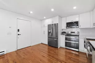 15 Houghton St, Worcester, MA 01604 - Photo 4