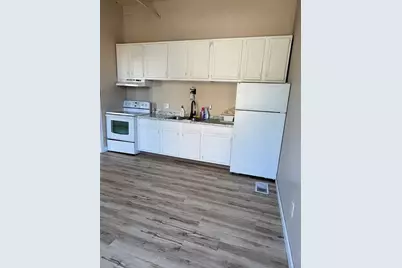 213 Worthington St #3L, Springfield, MA 01103 - Photo 6