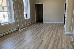 213 Worthington St, Springfield, MA 01103 - Photo 8