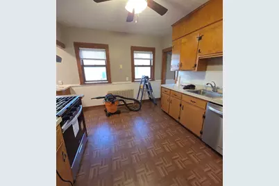 6-8 Hoyle #1, Norwood, MA 02062 - Photo 2