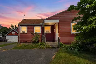 75 Knollwood St, Springfield, MA 01104 - Photo 2