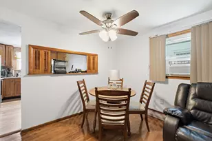 75 Knollwood St, Springfield, MA 01104 - Photo 6