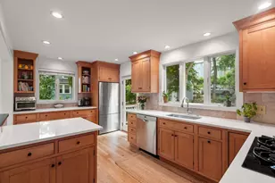 16 Lewis St, Newton, MA 02458 - Photo 18