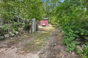 62 Bennett St S, Gloucester, MA 01930 - Photo 28