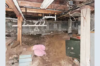 62 Bennett St S, Gloucester, MA 01930 - Photo 30