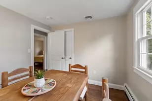 25 Glenwood Rd, Tewksbury, MA 01876 - Photo 12