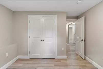 25 Glenwood Rd, Tewksbury, MA 01876 - Photo 22