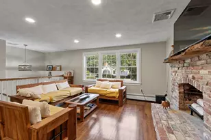 25 Glenwood Rd, Tewksbury, MA 01876 - Photo 10