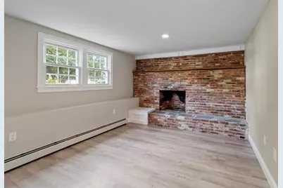 25 Glenwood Rd, Tewksbury, MA 01876 - Photo 18