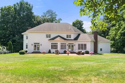 16 Longmeadow Rd, Milton, MA 02186 - Photo 34
