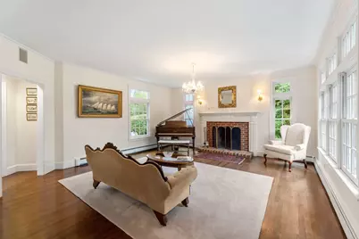 16 Longmeadow Rd, Milton, MA 02186 - Photo 4