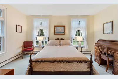16 Longmeadow Rd, Milton, MA 02186 - Photo 12