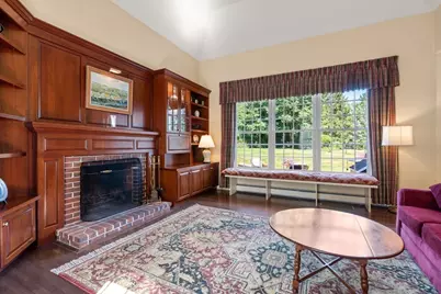 16 Longmeadow Rd, Milton, MA 02186 - Photo 14