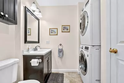 38 Miller St, Medfield, MA 02052 - Photo 16
