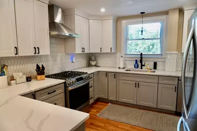 29 Pilgrim Road, Weymouth, MA 02191 - Photo 10