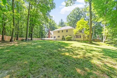 10 Wingate Ln, Acton, MA 01720 - Photo 2