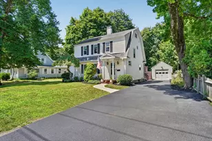 195 Pond St, Weymouth, MA 02190 - Photo 1