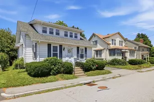 17 Rollinson Rd, Worcester, MA 01606 - Photo 2