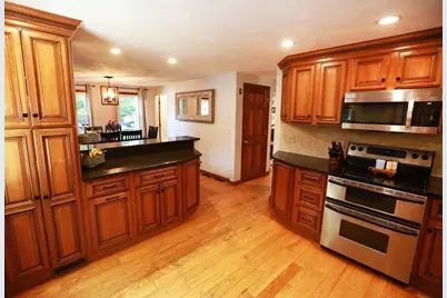 450 Summer St, Bridgewater, MA 02324 - Photo 4