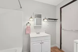 71 Chestnut St, Hatfield, MA 01038 - Photo 16