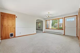 71 Chestnut St, Hatfield, MA 01038 - Photo 14