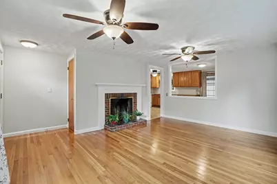 35 Park Forest Rd, Springfield, MA 01118 - Photo 14