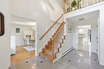 41 Lamplighter Dr, Shrewsbury, MA 01545 - Photo 2