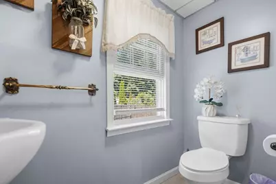 104 Fisher St, North Attleboro, MA 02760 - Photo 10