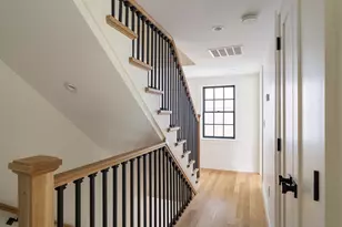 911 Mt Auburn St, Cambridge, MA 02138 - Photo 8
