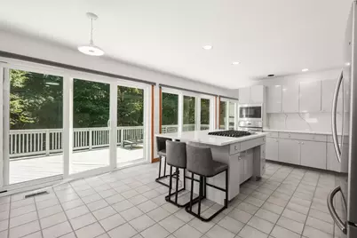7 Larch Rd, Acton, MA 01720 - Photo 4