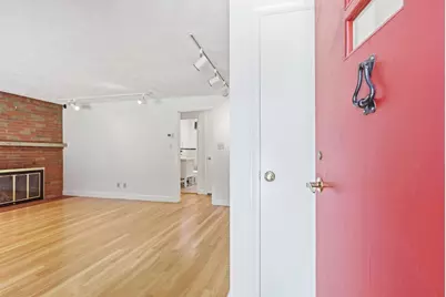 5 Hayden Ln, Bedford, MA 01730 - Photo 2