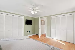 2 Chapman Pl, Leominster, MA 01453 - Photo 16