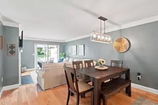 2 Chapman Pl, Leominster, MA 01453 - Photo 8