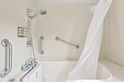 2 Chapman Pl. #2, Leominster, MA 01453 - Photo 14