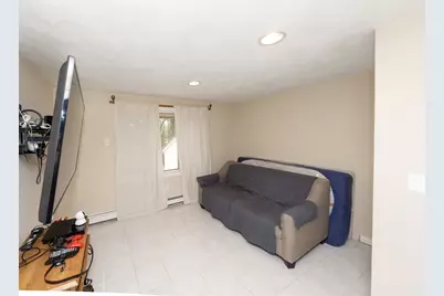 92 Brook St, Hudson, MA 01749 - Photo 10