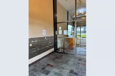 595 Revere Beach Pkwy #33, Revere, MA 02151 - Photo 16
