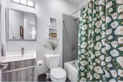 21 Whitney Ave #2R, Beverly, MA 01915 - Photo 10