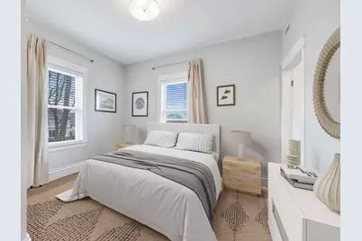 21 Whitney Ave #2R, Beverly, MA 01915 - Photo 6