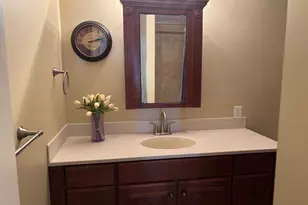 220 Nassau Dr, Springfield, MA 01129 - Photo 18